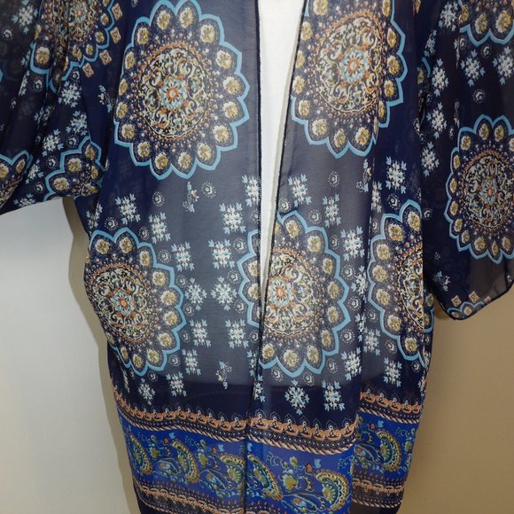 Beach Cover-Up / Kimono / Mandala Designs - Picture 7 of 13